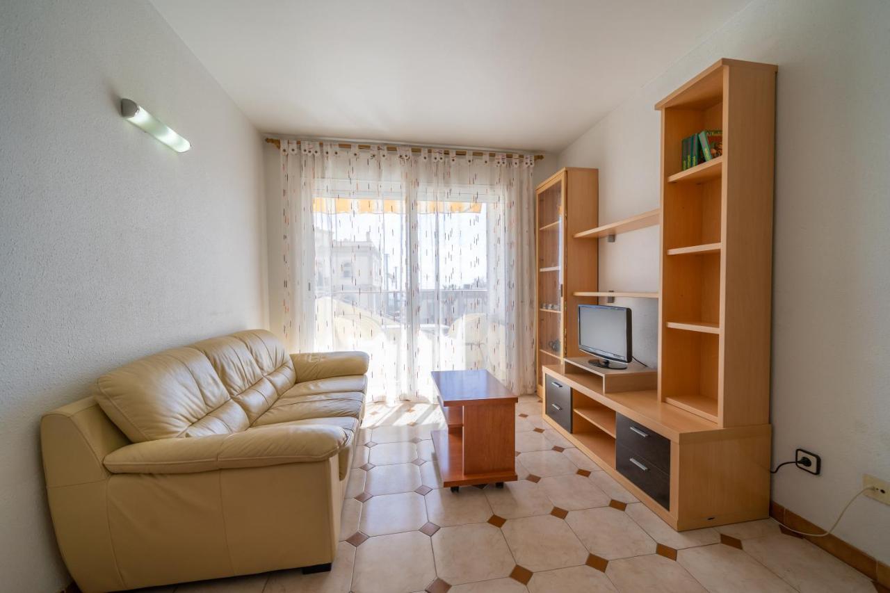 Homeholidaysrentals Destan - Costa Barcelona Pineda de Mar Ngoại thất bức ảnh