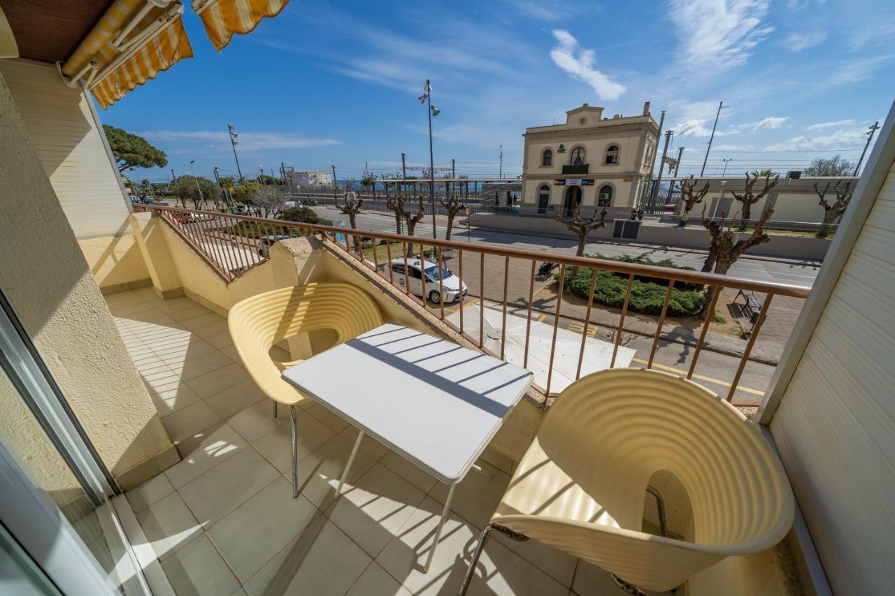 Homeholidaysrentals Destan - Costa Barcelona Pineda de Mar Ngoại thất bức ảnh