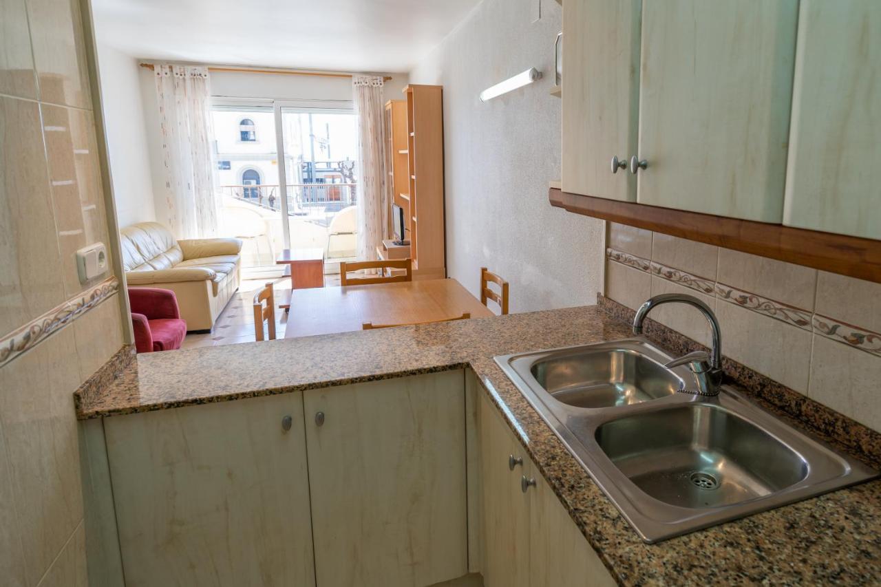 Homeholidaysrentals Destan - Costa Barcelona Pineda de Mar Ngoại thất bức ảnh