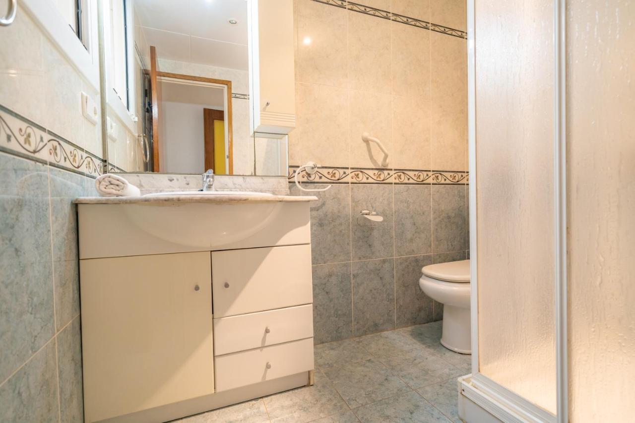 Homeholidaysrentals Destan - Costa Barcelona Pineda de Mar Ngoại thất bức ảnh
